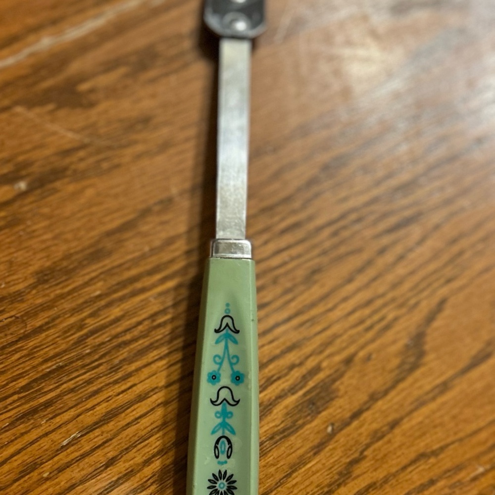 Vintage Floral Handle Spatula